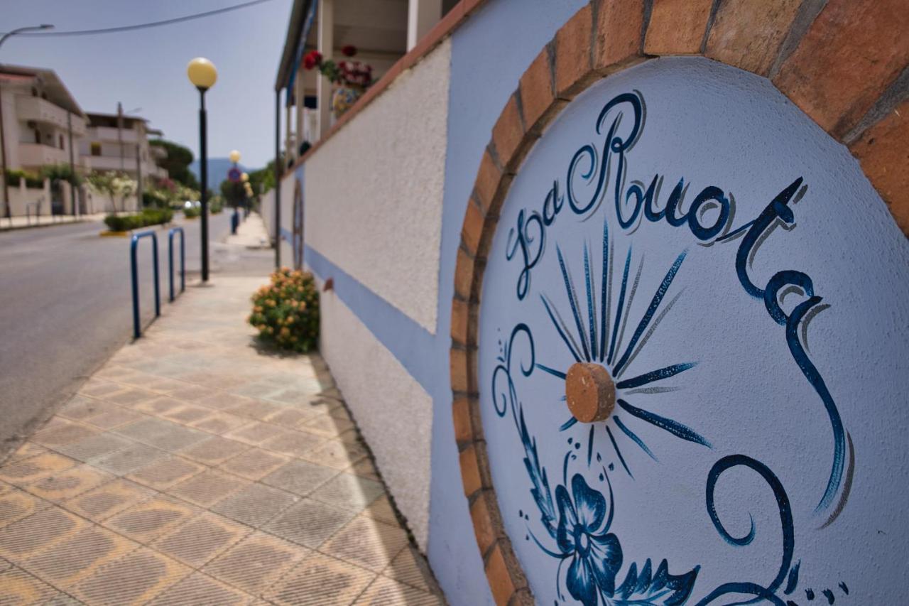 La Ruota Hotel Оливери Екстериор снимка